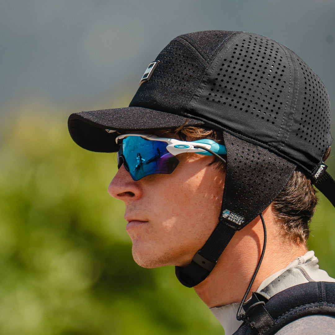 Vaikobi Bump Hat Surf - Black